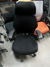 Load image into Gallery viewer, Used Humanscale Freedom Headrest Task Chair