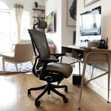 Load image into Gallery viewer, NEFIL VERSATILITY ERGONOMIC CHAIR Black