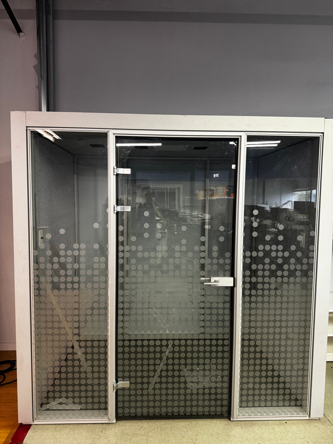 Pre-owned Office Phone Booth Quad – Private Workspace Solution