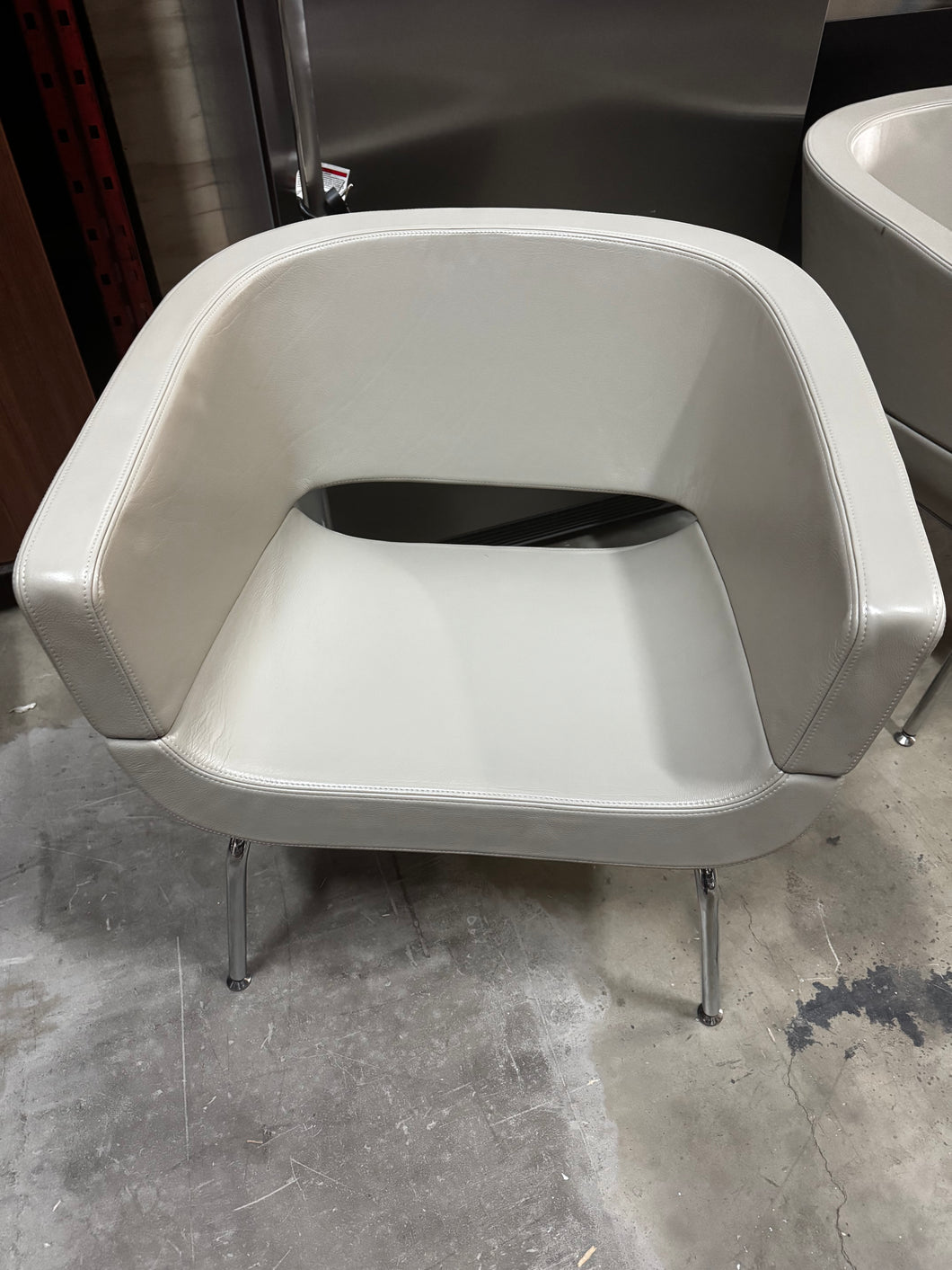 Allermuir Couch – Model A821 (Leather, Used)