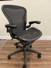 Load image into Gallery viewer, Used Herman Miller Aeron Chair
